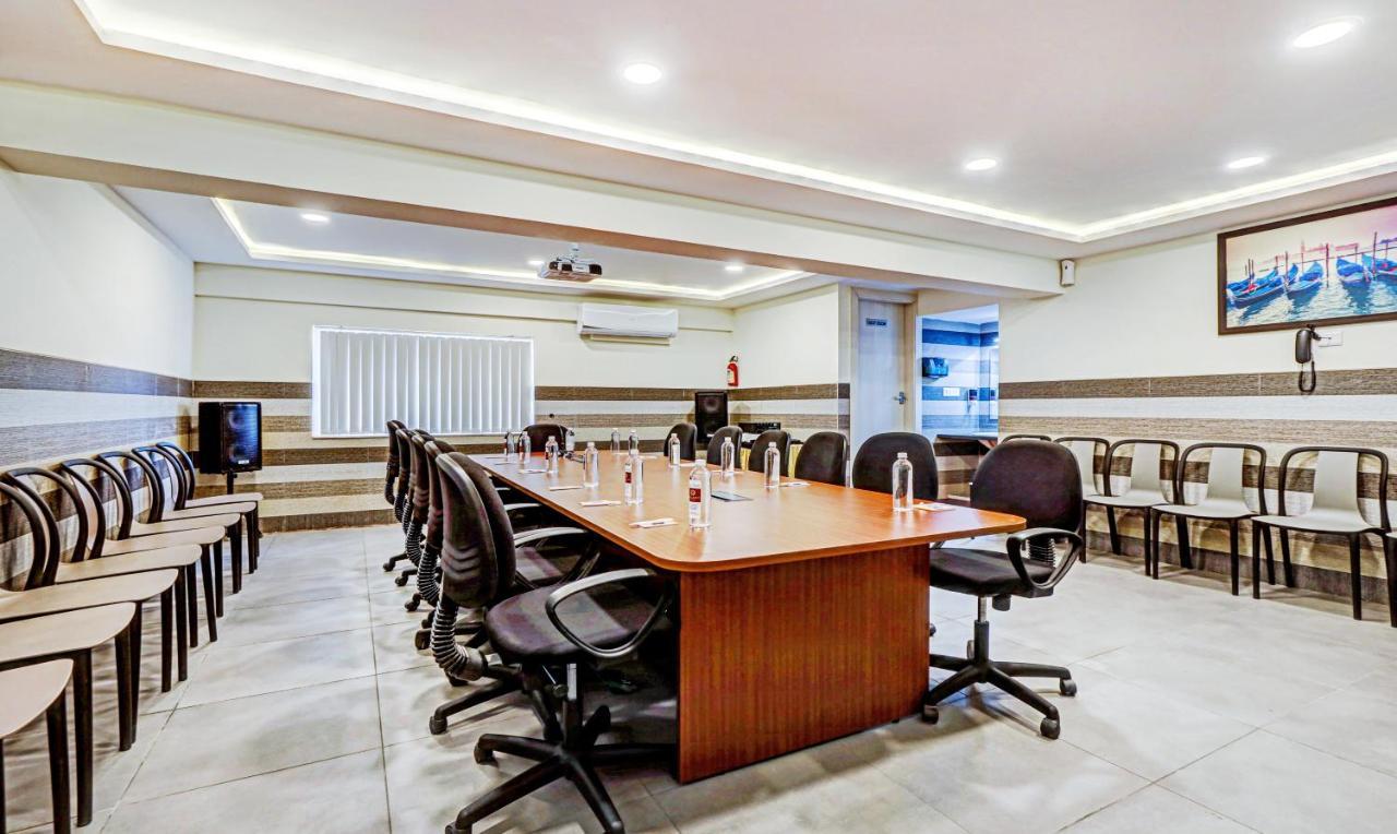 Treebo Galaxy Suites Mathikere Bangalore Ngoại thất bức ảnh