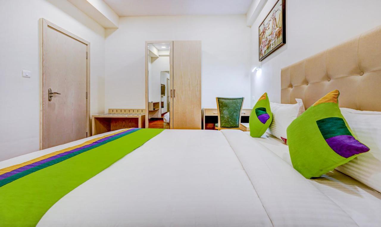 Treebo Galaxy Suites Mathikere Bangalore Ngoại thất bức ảnh